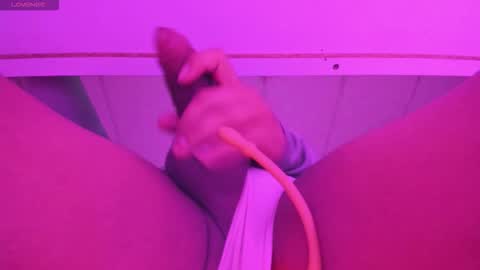 NOAH online show from 12.21.25