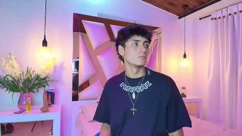 Noah online show from 10.08.25