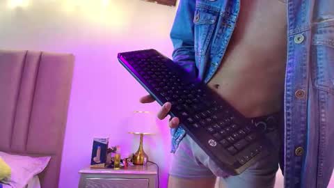 Noah online show from 10.11.25