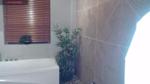 noah_dupont_ online show from 12.18.25