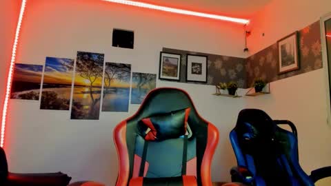 noah_flynn1 online show from 10.30.25