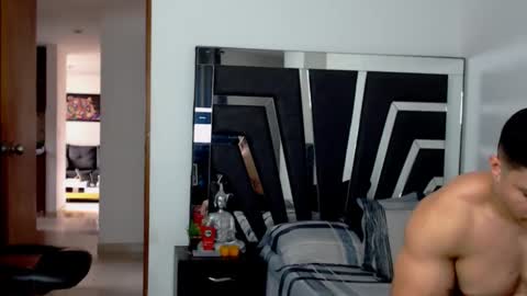 Snapshot of noah_harris01 chatting on 12.01.24 Noah Harris01 online show from 12.01.24