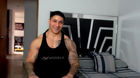 Snapshot of noah_harris01 chatting on 02.11.25 Noah Harris01 online show from 02.11.25