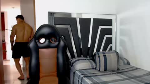 Snapshot of noah_harris01 chatting on 10.22.25 Noah Harris01 online show from 10.22.25