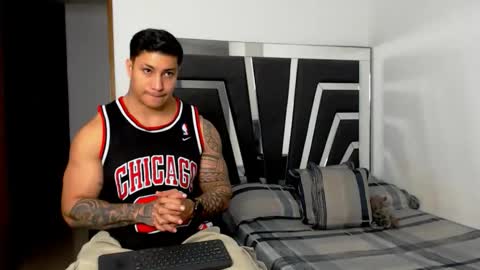 Snapshot of noah_harris01 chatting on 10.31.25 Noah Harris01 online show from 10.31.25