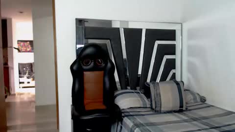 Snapshot of noah_harris01 chatting on 11.02.25 Noah Harris01 online show from 11.02.25