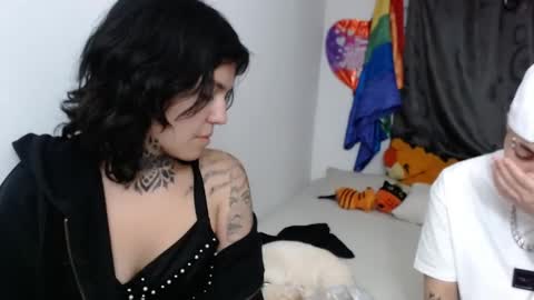 noah hehim    online show from 01.03.25