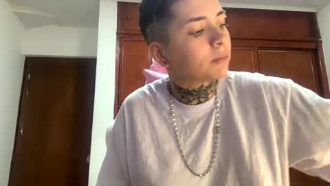 noah hehim    online show from 01.24.25