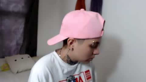 noah hehim    online show from 02.11.25