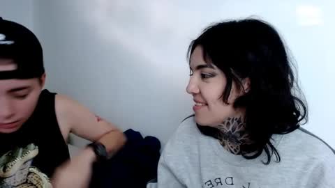 noah hehim    online show from 02.16.25