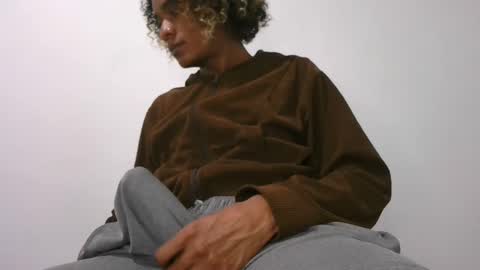 Noah Millers online show from 09.23.25