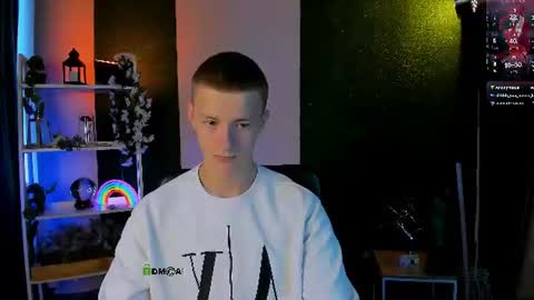 Snapshot of noah_nero chatting on 06.18.26 Noah online show from 06.18.26