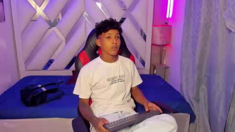 NOAH SMITH online show from 02.26.26