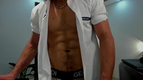 LIAM- noah online show from 04.15.26