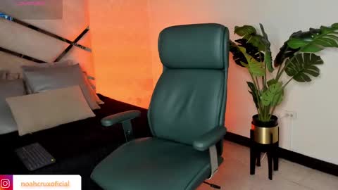 Noah online show from 09.15.25