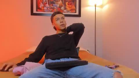 noahh_sky online show from 03.30.26