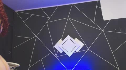 noahlafforet online show from 09.25.25