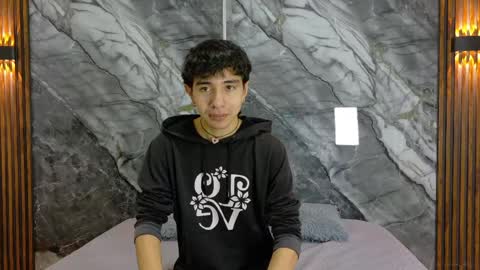 Snapshot of noahwalker__ chatting on 05.14.26 online show from 05.14.26