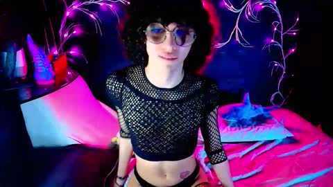 Snapshot of noahxtar chatting on 09.20.25 Noah Xtar online show from 09.20.25