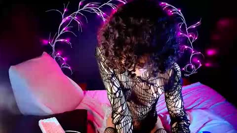 Snapshot of noahxtar chatting on 10.12.25 Noah Xtar online show from 10.12.25