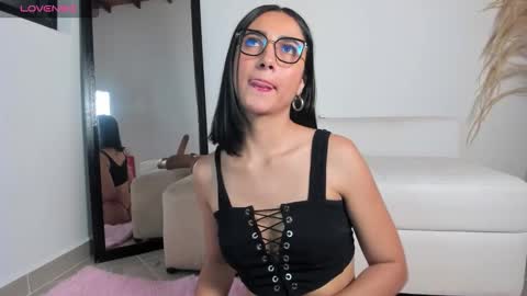 Noami Rose  online show from 09.23.25