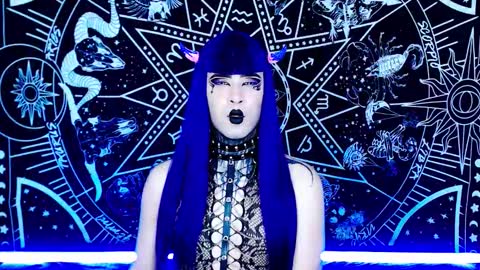 Snapshot of noamy_666 chatting on 11.30.25 caroline online show from 11.30.25