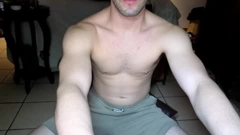 Snapshot of nobudget06 chatting on 02.14.25 nobudget06 online show from 02.14.25