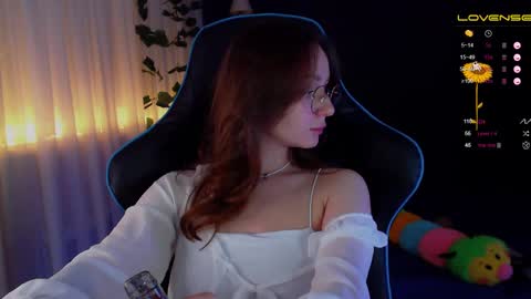 Snapshot of nochnoye_soltse chatting on 12.02.24 Sun or Luna online show from 12.02.24