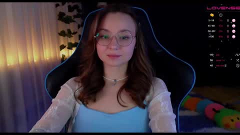 Snapshot of nochnoye_soltse chatting on 12.19.24 Sun or Luna online show from 12.19.24