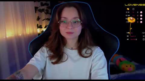 Snapshot of nochnoye_soltse chatting on 12.27.24 Sun or Luna online show from 12.27.24