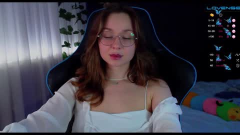 Snapshot of nochnoye_soltse chatting on 12.28.24 Sun or Luna online show from 12.28.24