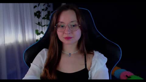 Snapshot of nochnoye_soltse chatting on 03.06.25 Sun or Luna online show from 03.06.25