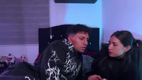 Jean Y Isa online show from 02.05.26