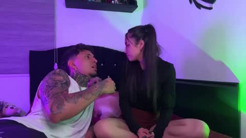 Jean Y Isa online show from 02.07.26