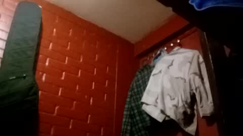 Snapshot of nocturnus1980 chatting on 09.27.25 nocturnus1980 online show from 09.27.25