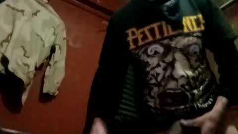 Snapshot of nocturnus1980 chatting on 10.01.25 nocturnus1980 online show from 10.01.25