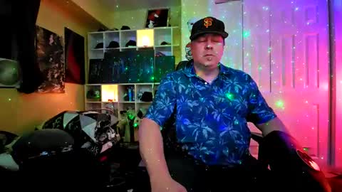 Snapshot of nodak808 chatting on 09.21.25 Jonny Coxman online show from 09.21.25