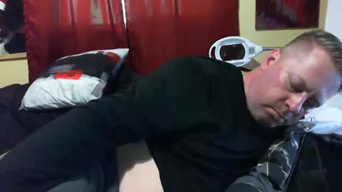 Snapshot of nodak808 chatting on 10.10.25 Jonny Coxman online show from 10.10.25