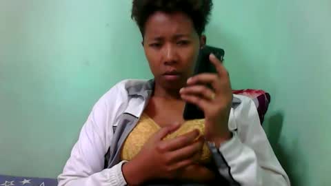 Snapshot of noella711128 chatting on 09.09.25 noella711128 online show from 09.09.25