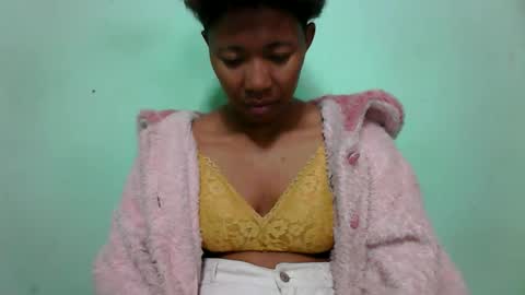 noellah online show from 10.06.25