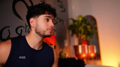 Snapshot of noha_miler chatting on 11.27.25 kevin online show from 11.27.25