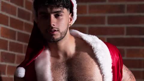 Snapshot of noha_miler chatting on 12.15.25 kevin online show from 12.15.25