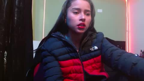 Noha Thomson online show from 10.16.25