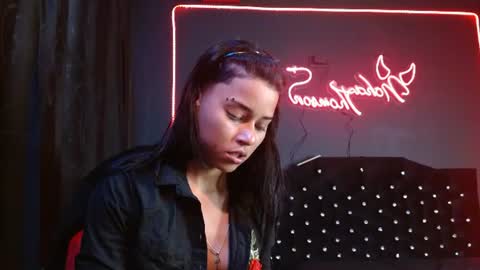 Noha Thomson online show from 06.29.26