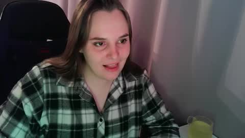 noir_ember_ online show from 10.22.25