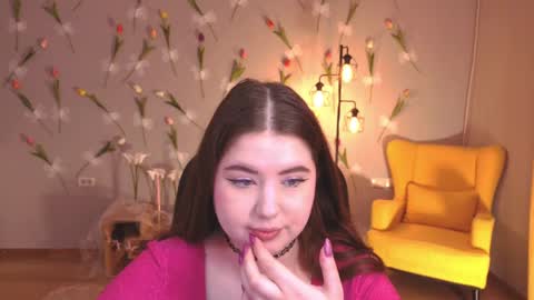 noirwhisper online show from 04.04.26