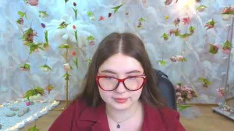 noirwhisper online show from 04.05.26