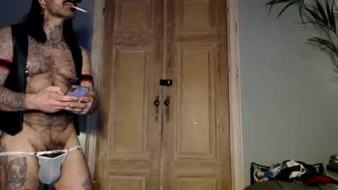 Snapshot of noisyx1976 chatting on 02.28.26 Im here enjoy online show from 02.28.26