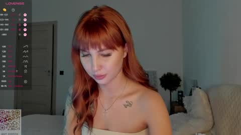 Snapshot of nomyrai chatting on 09.23.25 Rina Rabbit online show from 09.23.25