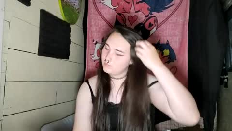 Snapshot of nonbinarybeauty20 chatting on 06.23.26 nonbinarybeauty20 online show from 06.23.26